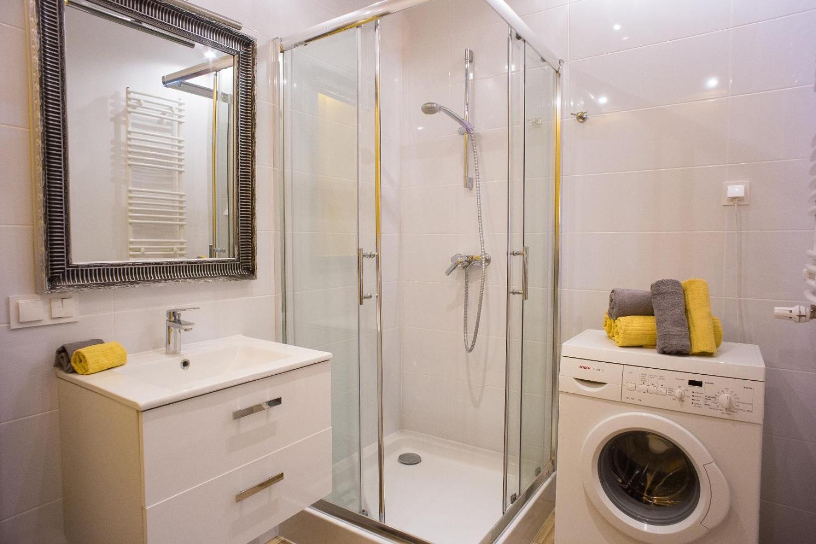 Stary Toruń Atrium Apartment Z Garazem מראה חיצוני תמונה